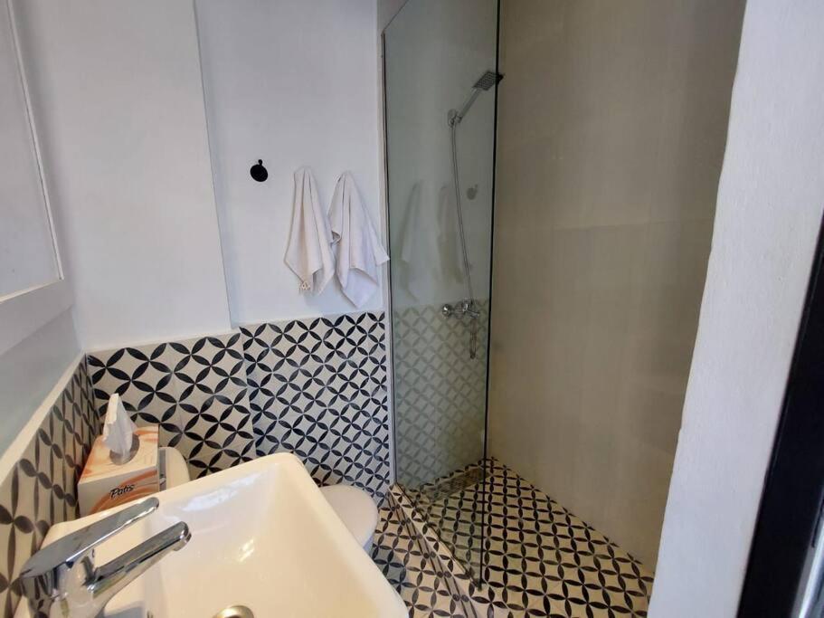 Dar Habibi F Saint Laurent Tangier Exterior photo