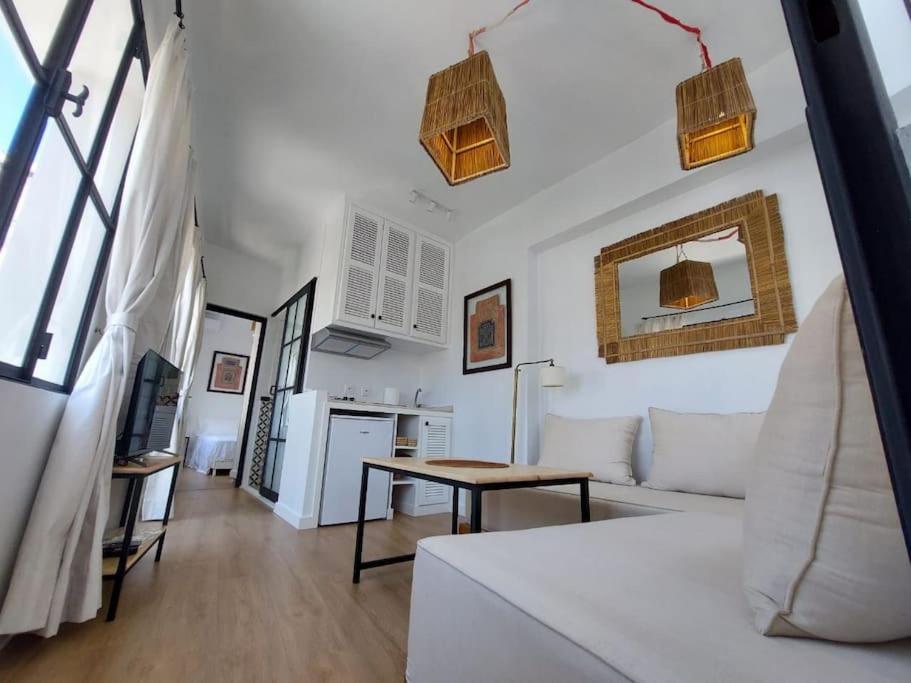 Dar Habibi F Saint Laurent Tangier Exterior photo